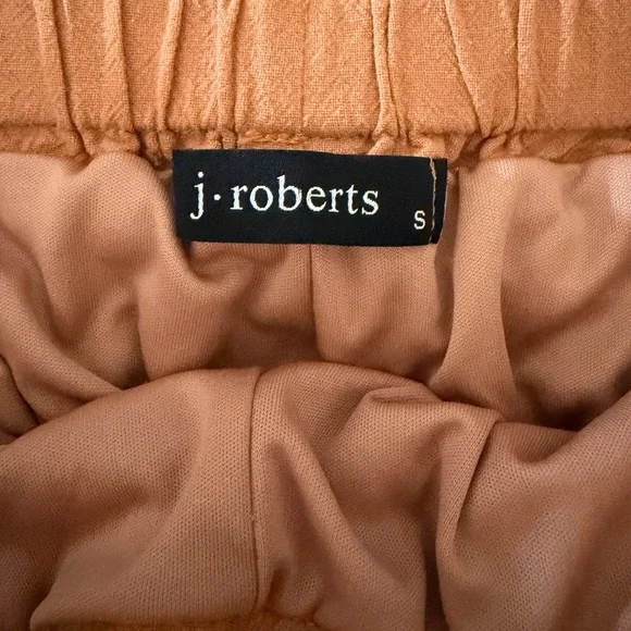 J. Robert’s shorts size small - Picture 3 of 4